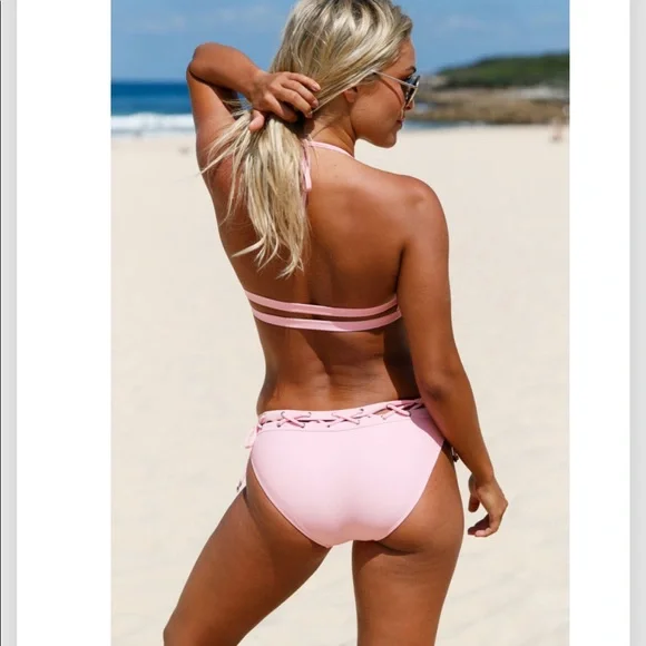 🔥ALL LACED UP🔥Halter Bralette Bikini Two Piece Swimsuit Pink S/M/L NWT - Picture 3 of 5